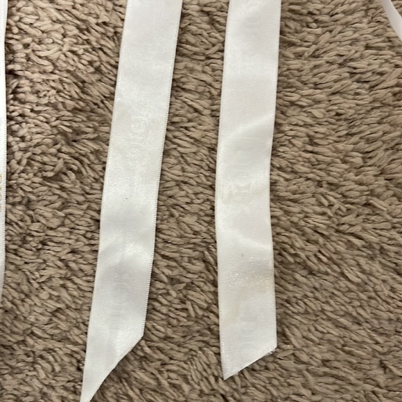 Dior Ribbons - Picture 2 of 2